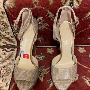 Jessica Simpson Shimmering Gold Heels
